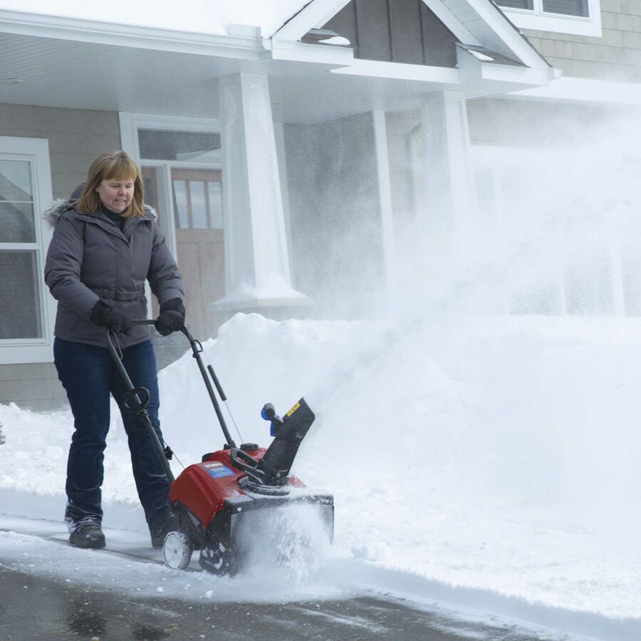 Toro 38473 18" Power Clear® 518 ZE Gas Snow Blower